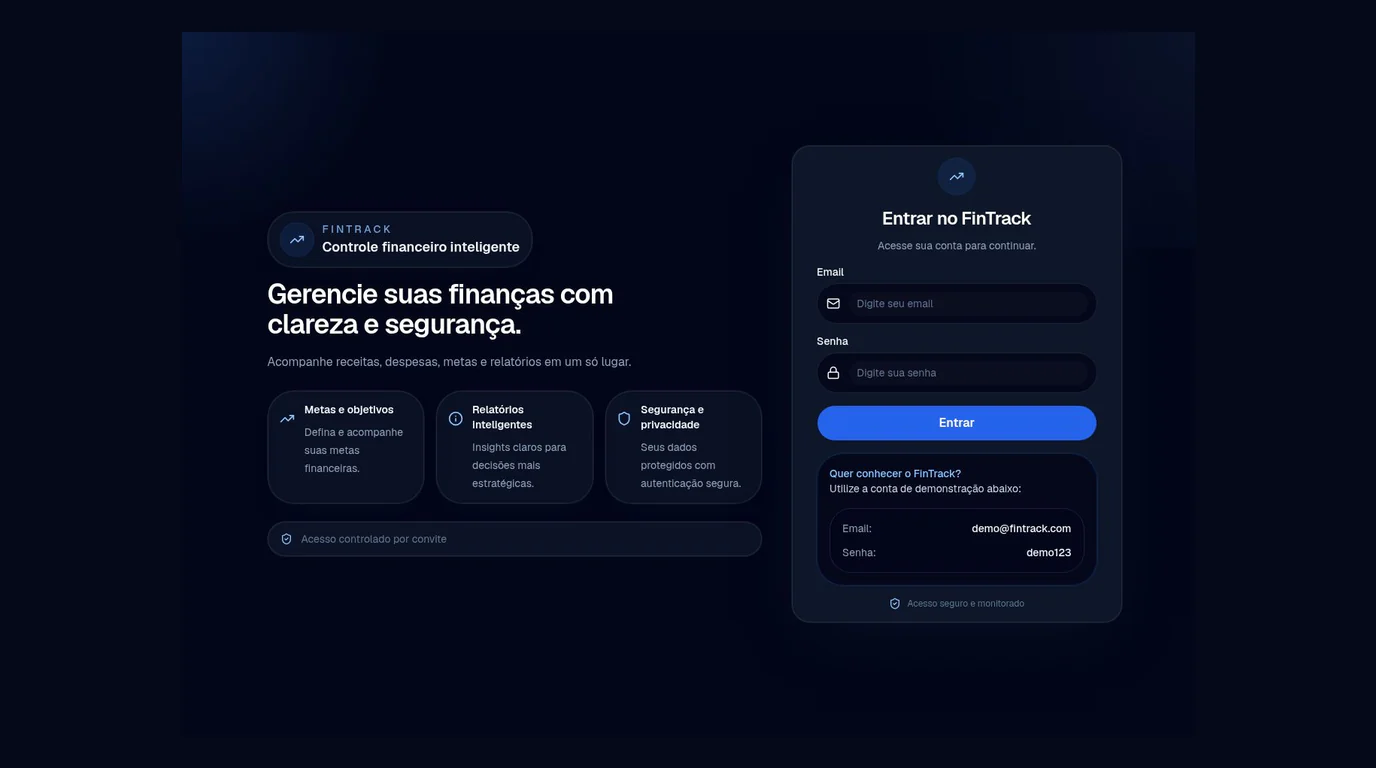 Captura real da tela de acesso do FinTrack